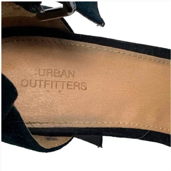 Urban Outfitters Black Suede Leather Ankle Strap Open Toe Block Heels - Size 7 - Picture 7 of 8